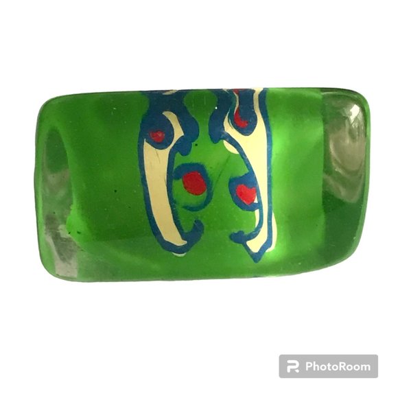 Vintage Lucite Acrylic Ring Size 9 Retro Abstract Hand Painted Green Blue Red - Picture 1 of 11